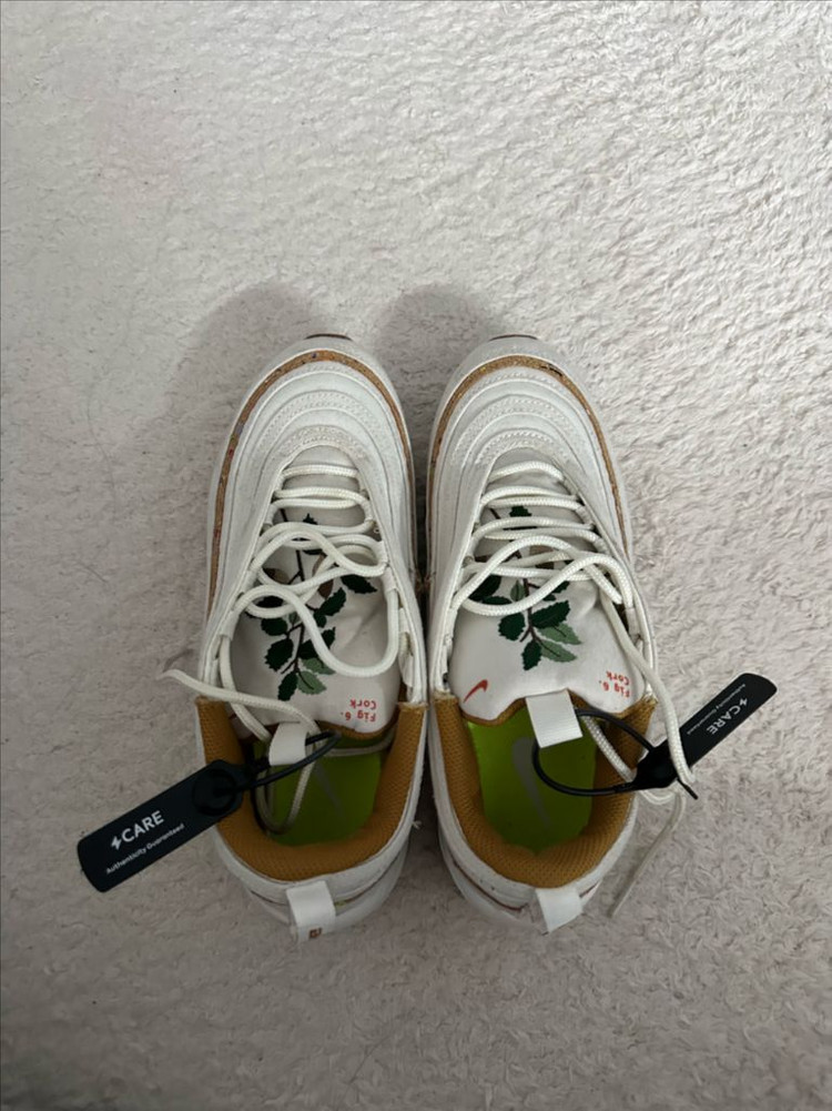 (W) 나이키 에어맥스 97 SE 코르크 245--3