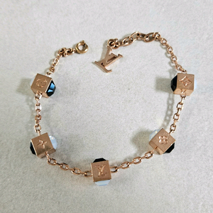 루이비통 디자인 팔찌 갬블링 디자인