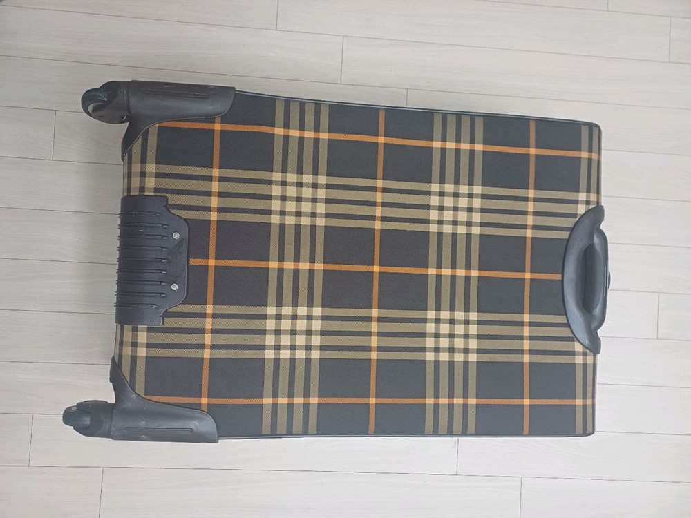 피에르가르뎅 캐리어--2