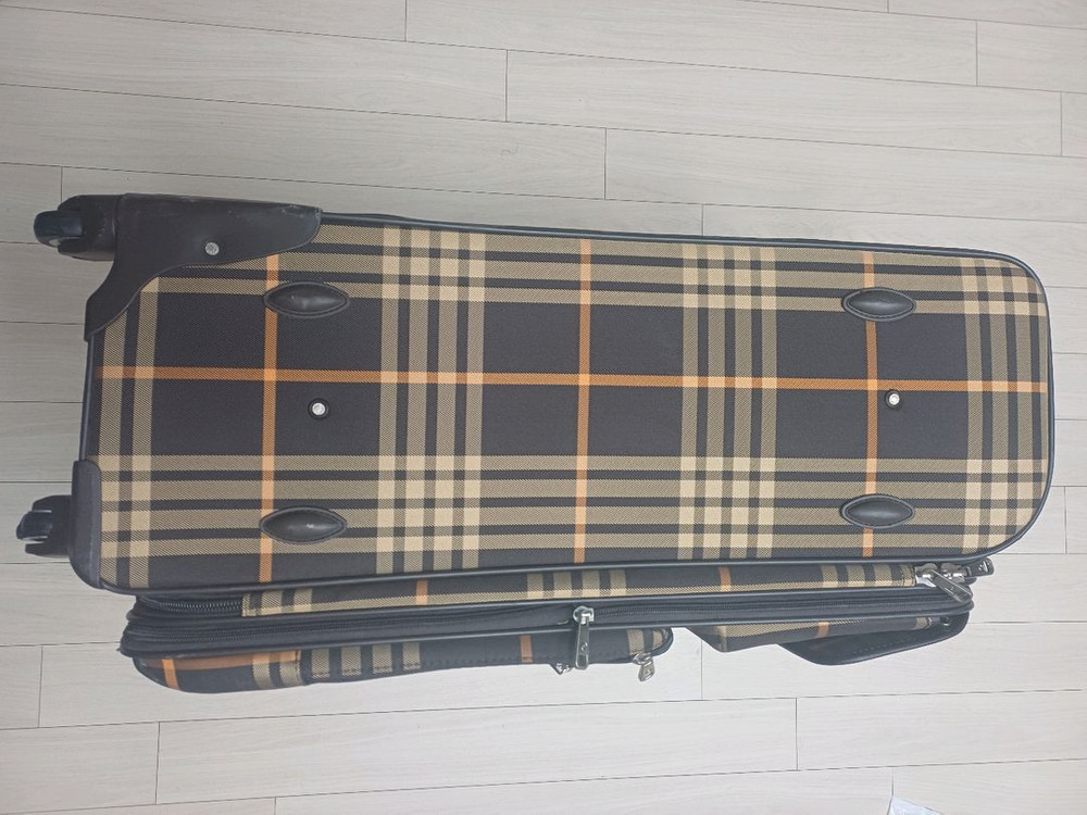 피에르가르뎅 캐리어--3