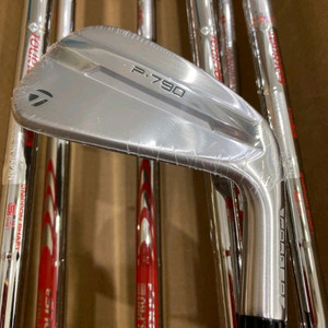 25년 최신형 P790 7아이언 새상품 이미지