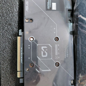 라데온 RX 7600 XT 그래픽카드, 파워 일괄