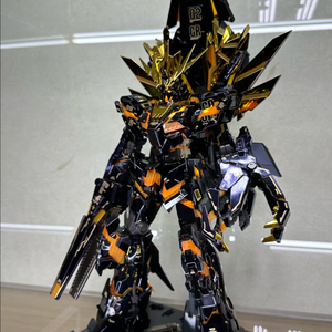 반다이 pg건담 밴시 일본 사제코팅킷 판매합니다.