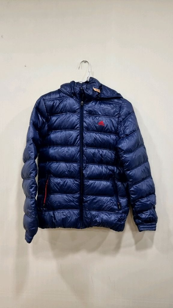 아디다스 여성 후드 덕다운경량패딩85 자켓 팝니다.--4