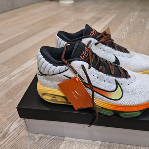 나이키 지티 허슬 3 농구화 새상품 290mm