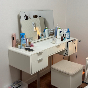 거울 수납 화장대 + 의자 세트