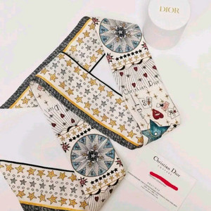 [정품] 디올(Dior) 미차 스카프 - 타로 (1회 착용) 이미지