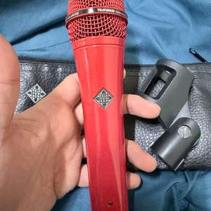 텔레풍켄 M80 레드 색상 정리합니다