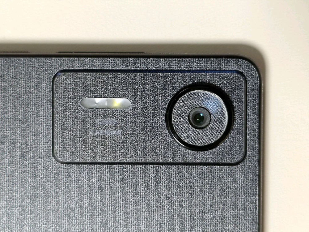 Y700 4세대 12+256 Y704--2