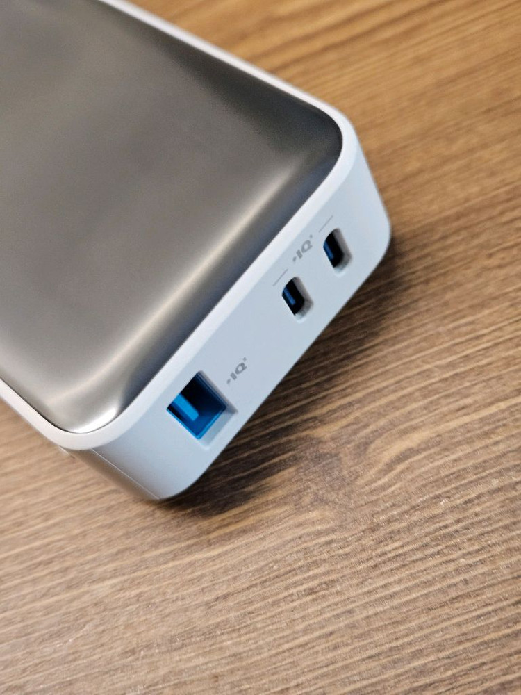 앤커 533 파워코어 30W 보조배터리 10000mAh--3