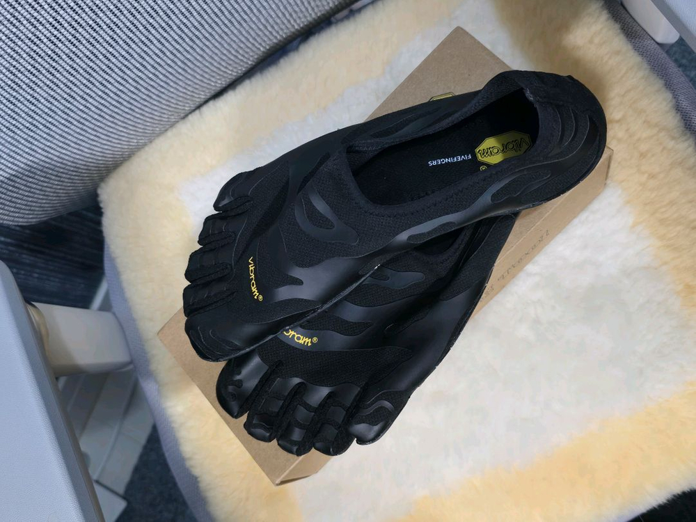 비브람 파이브핑거스 그라스피파이어/ 블랙/ 신품--1