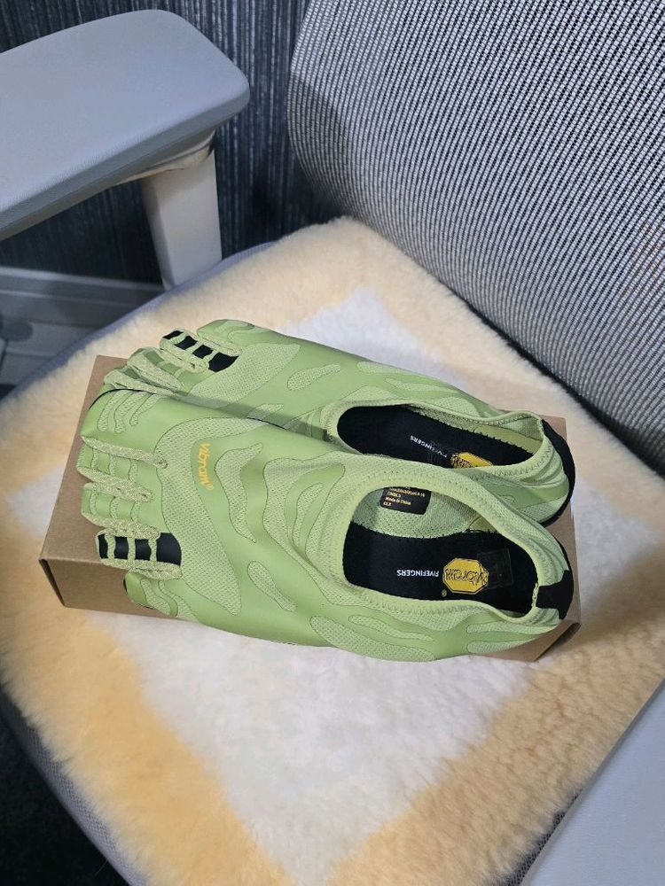 비브람 파이브핑거스 그라스피파이어/ 그린 / 신품--1