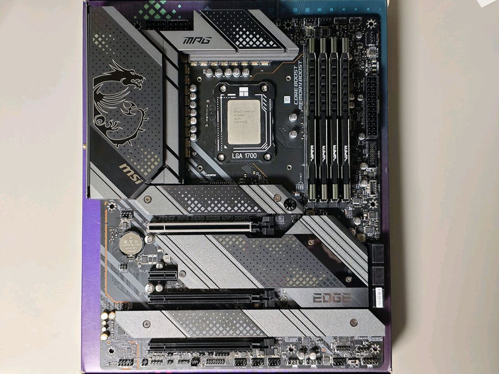 인텔 12세대 i9-12900K 정품--6