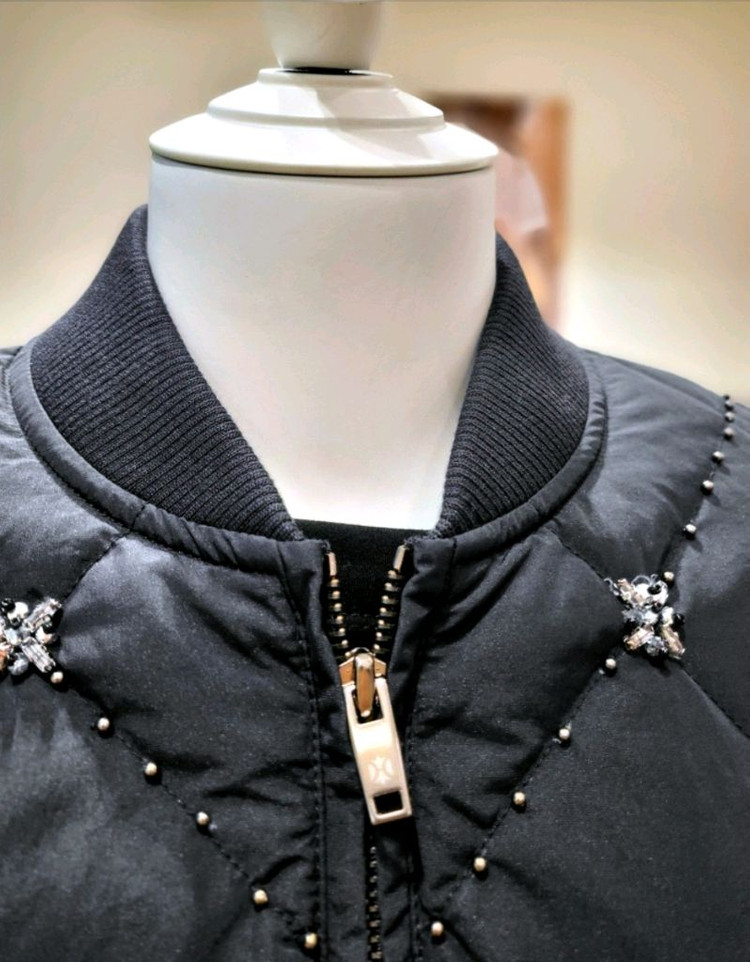 (새상품) 듀엘 퀼팅 구스 패딩 자켓 블랙55 오즈세컨 럭키슈에뜨 보브 지컷 에고이스트 시슬리 sjsj system--3