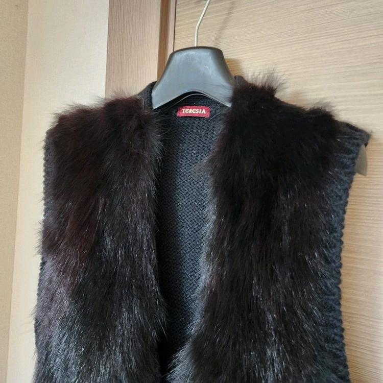 테레시아 여우털 울니트베스트 95사이즈 이미지