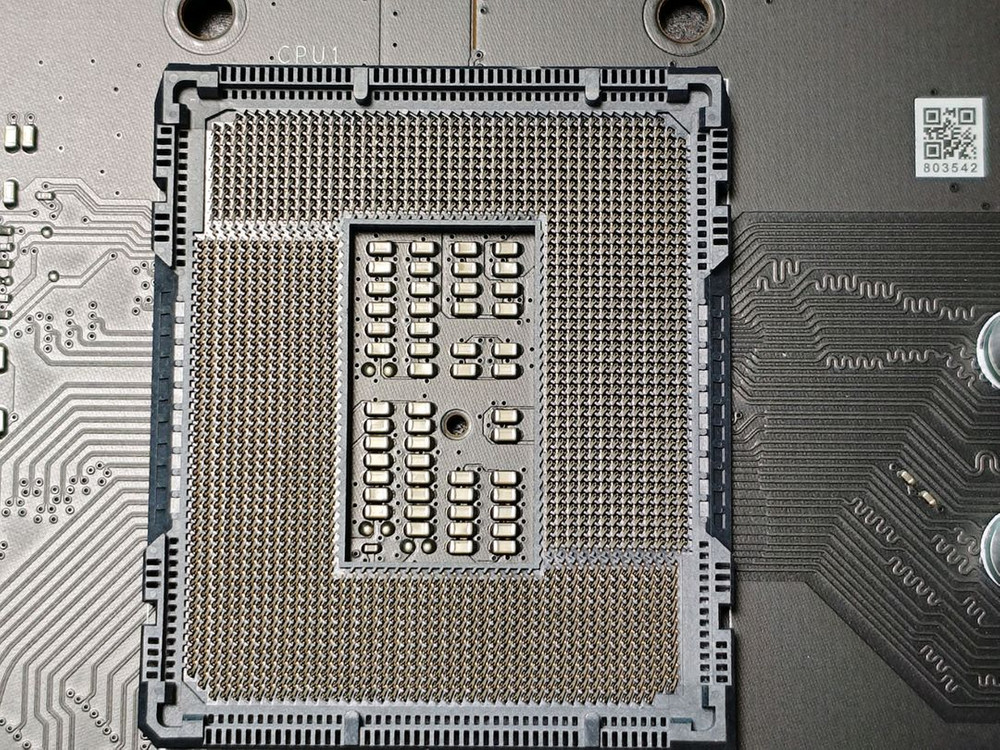 MSI Z690 EDGE DDR4--2