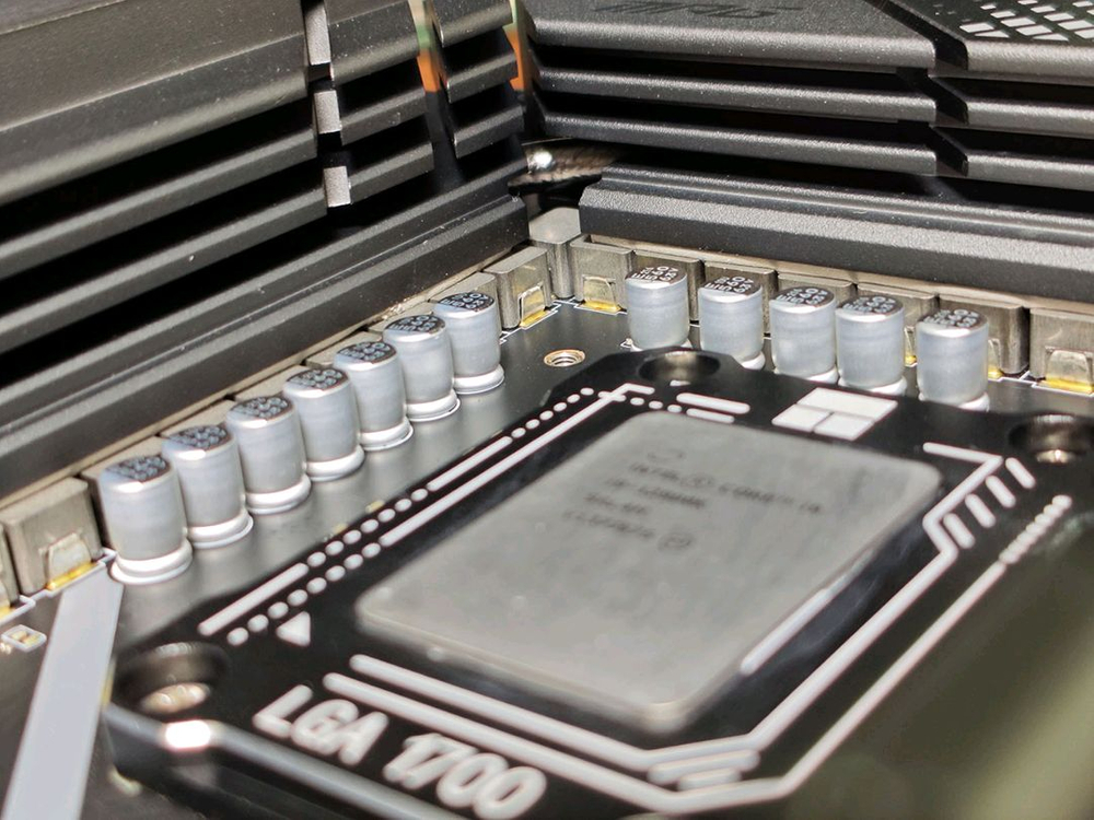 MSI Z690 EDGE DDR4--5