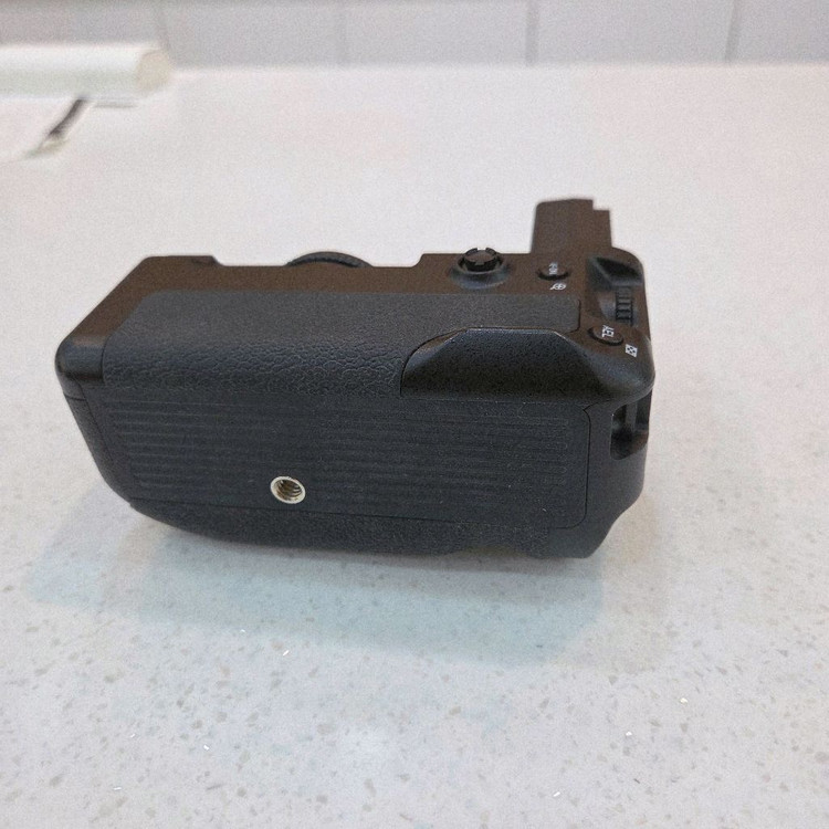 소니 A7M4 세로그립--2