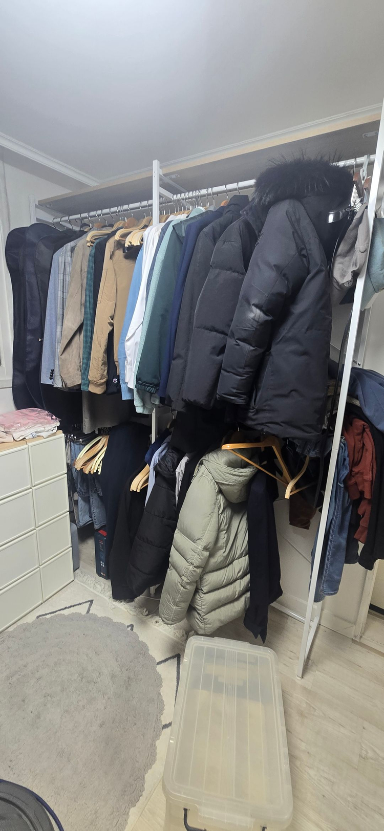 라삐소 철제 드레스룸 시스템 행거 세트(행거 1700 2개 + 450 6단 선반 + 코너장) 판매합니다--1