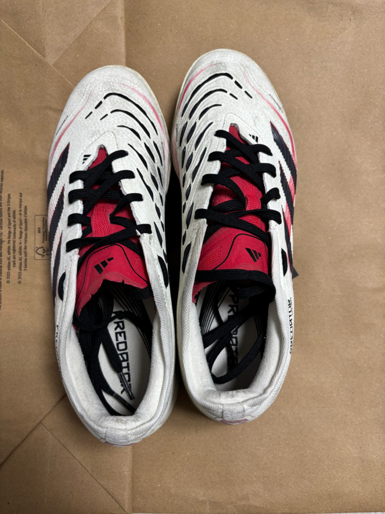 아디다스 프레데터 프로 TF 풋살화 255mm--1