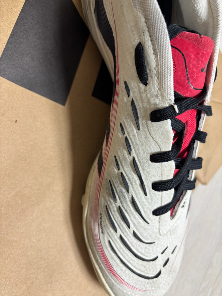 아디다스 프레데터 프로 TF 풋살화 255mm--7