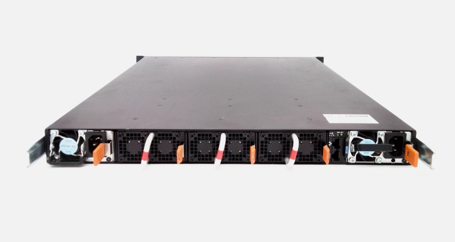 Dell S4048-ON Networking 48-Port 10 Gigabit SFP 6x 40 Gig QSFP+--1