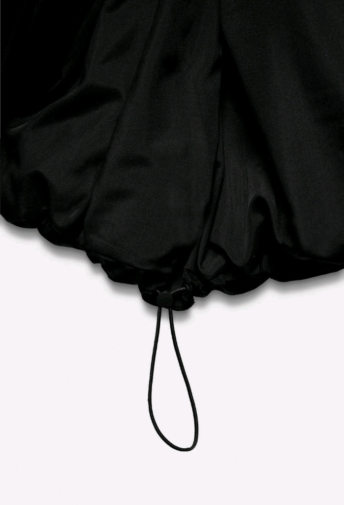 자라 검정후드 숏패딩 이미지