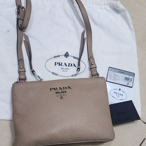 프라다 여성 지퍼 크로스백