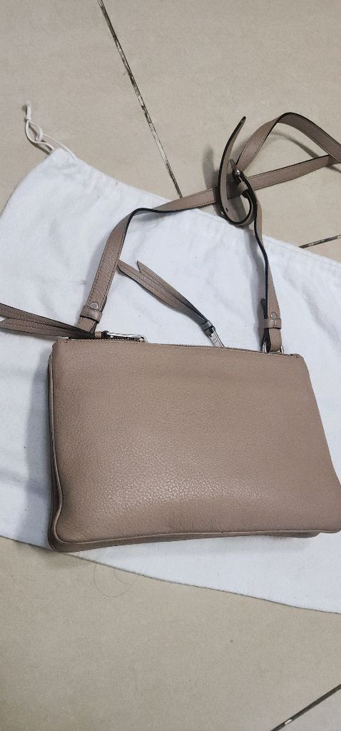 프라다 여성 지퍼 크로스백--5