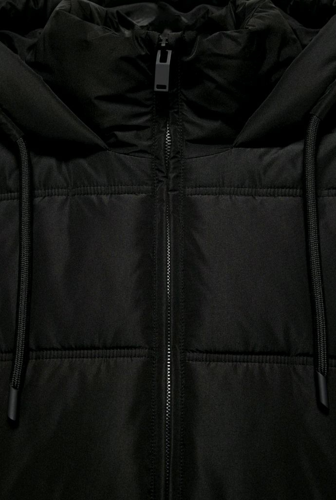 자라 검정후드 숏패딩 이미지