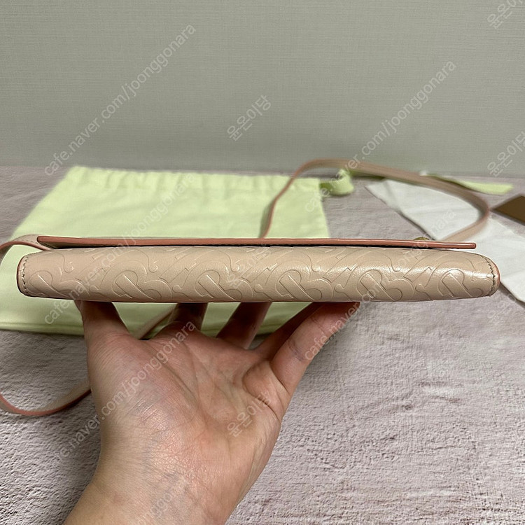 [풀구성] 버버리 TB 모노그램 레더 월렛 크로스백 핑크--6