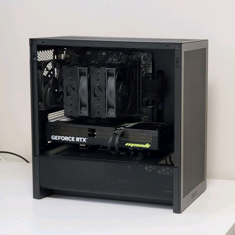 9800X3D 5070Ti 컴퓨터 본체 PC 게이밍 고사양 아이온2 배그 이미지