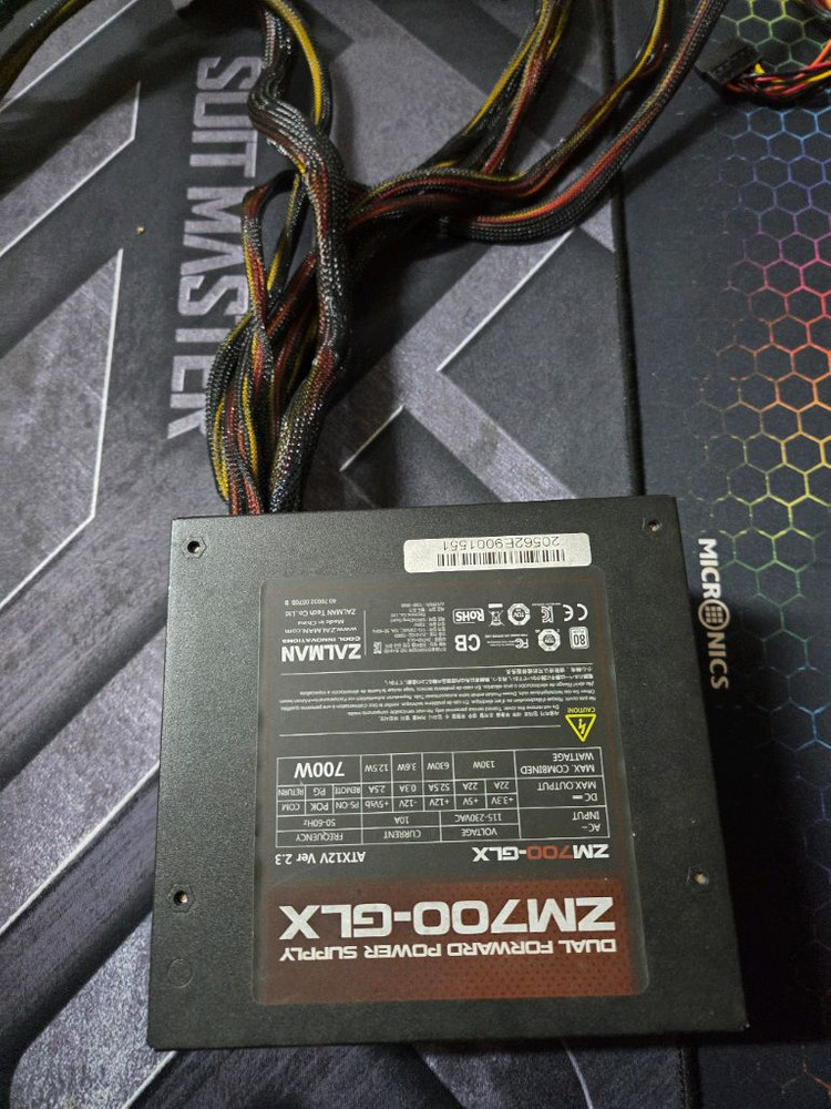 잘만 700W 파워서플라이--1