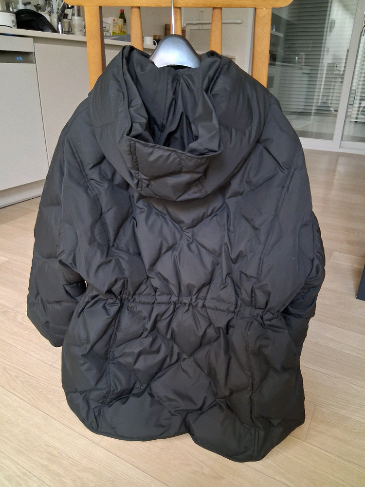 반에이크 덕다운패딩 팝니다--1