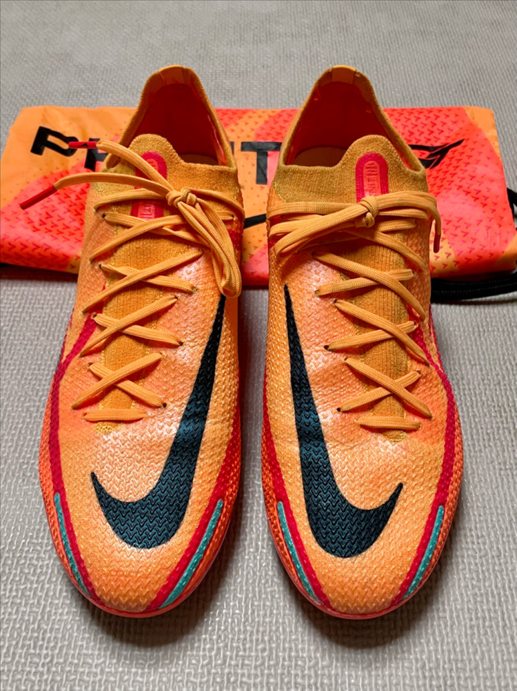 팬텀 gt2 엘리트 ag 270 축구화--3