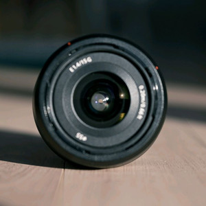 소니 15mm F1.4 G (APS-C 최고 화질 브이로그용 단렌즈/상태좋음)