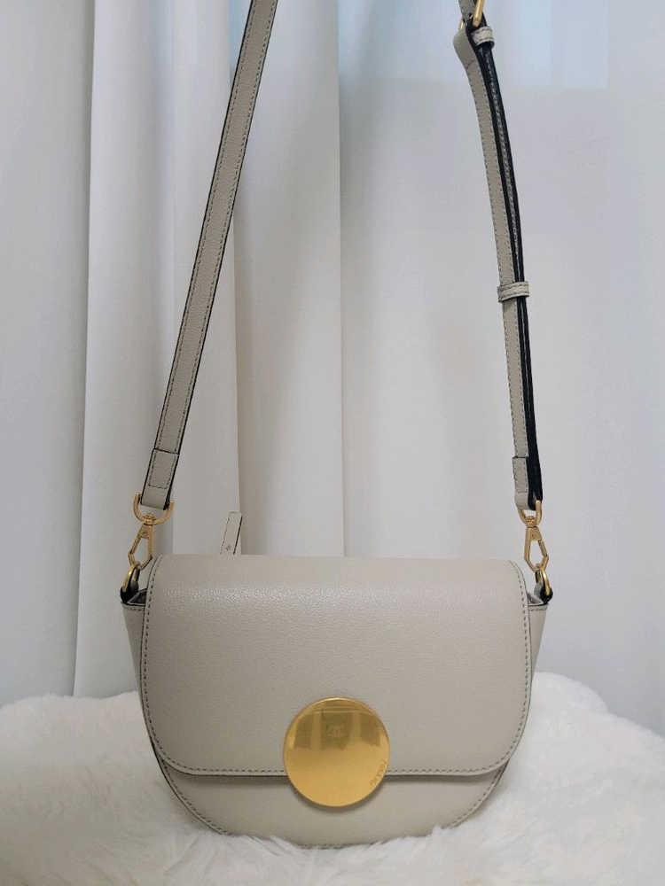 오야니 반달 라운드 크로스백 크림 숄더백 이미지