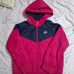 유아동 나이키키즈 봄가을점퍼 125-130사이즈 이미지