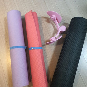 요가매트 2개 & 폼롤러 세트 & 허벅지 운동용품