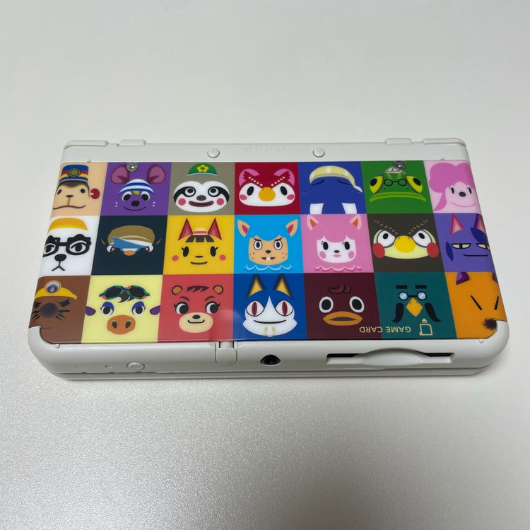 닌텐도 NEW 3DS 동물의숲 에디션 이미지