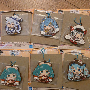 2026 유키미쿠 쿠지 제일복권 R상 러버챰 러버스트랩 키링 이미지