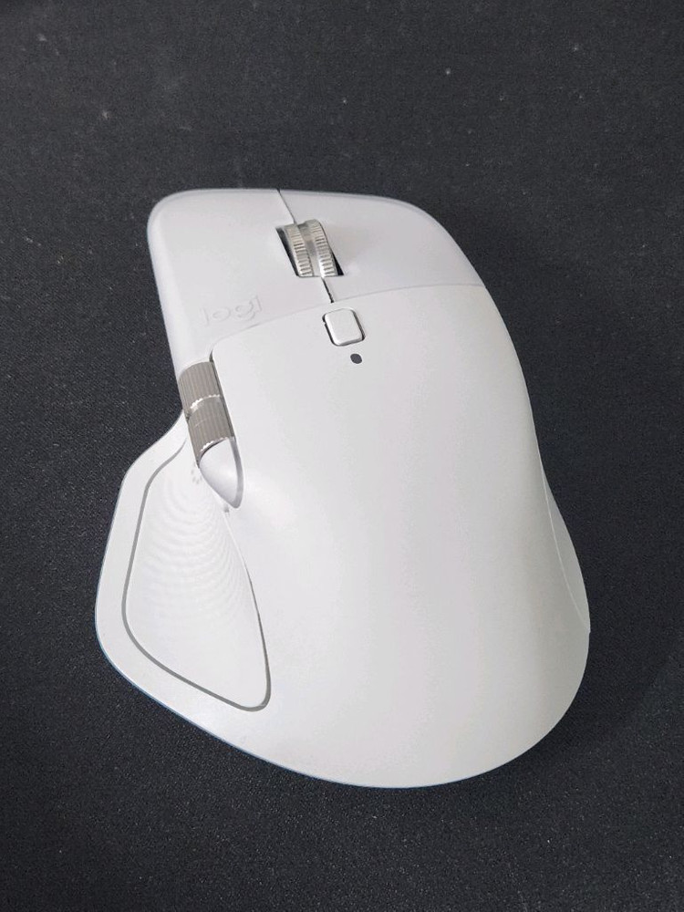 로지텍 MX Master 4 마우스--1