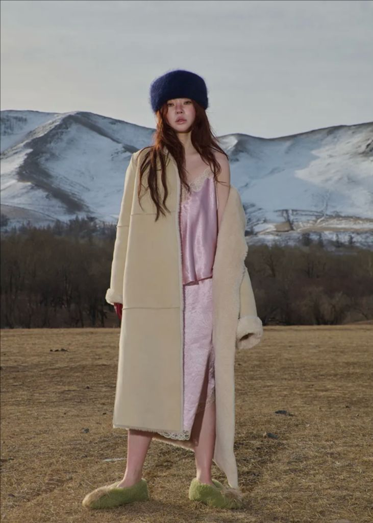 빠른배송) 프레클 레이스 세틴 케미솔 인 핑크 슬립탑 시눈 오버듀플레어 누아누 타낫--1