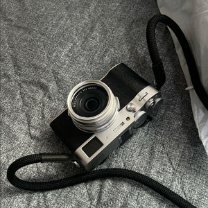 후지필름 x100v 이미지