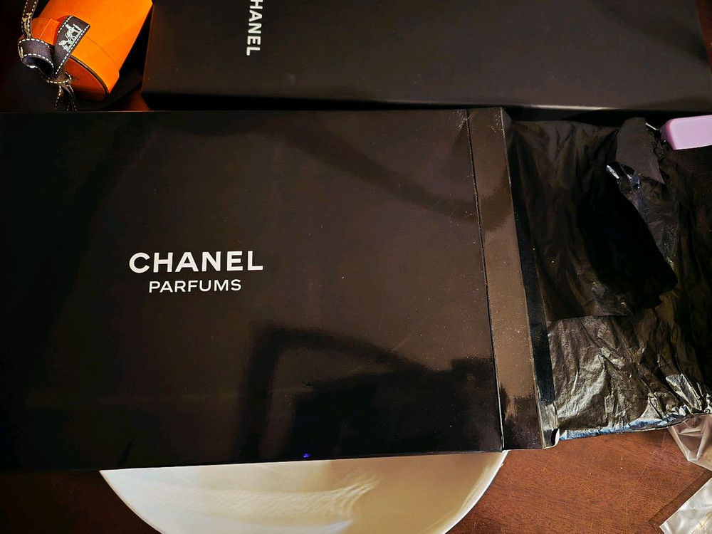 샤넬 빅 파우치 (레드. 레어템 )--5