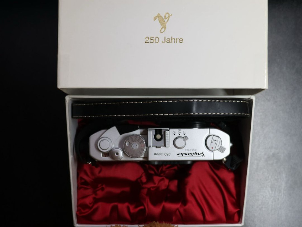 보이그랜더 BESSA-R3M 250주년 필름카메라--1