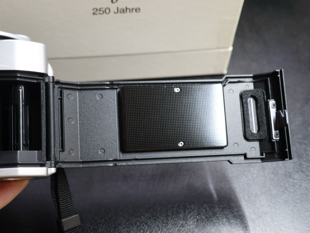 보이그랜더 BESSA-R3M 250주년 필름카메라--9