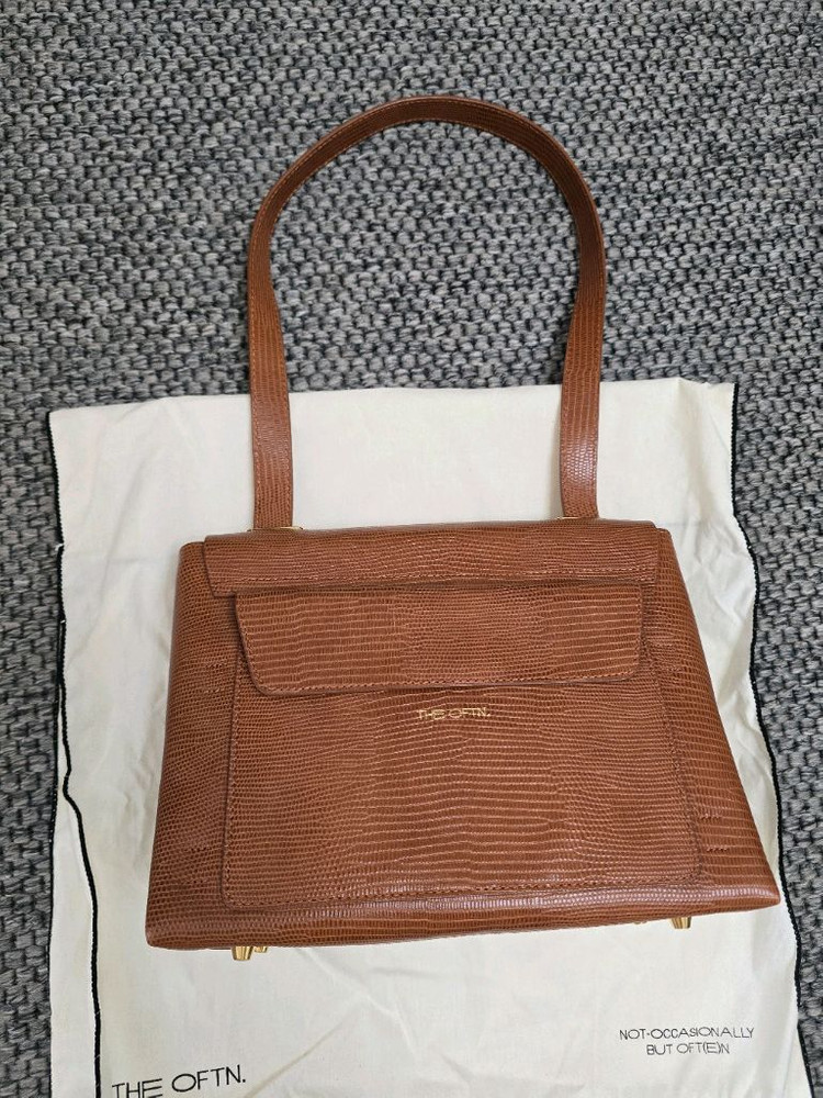 디옵튼 THE OFTN 카멜백--6