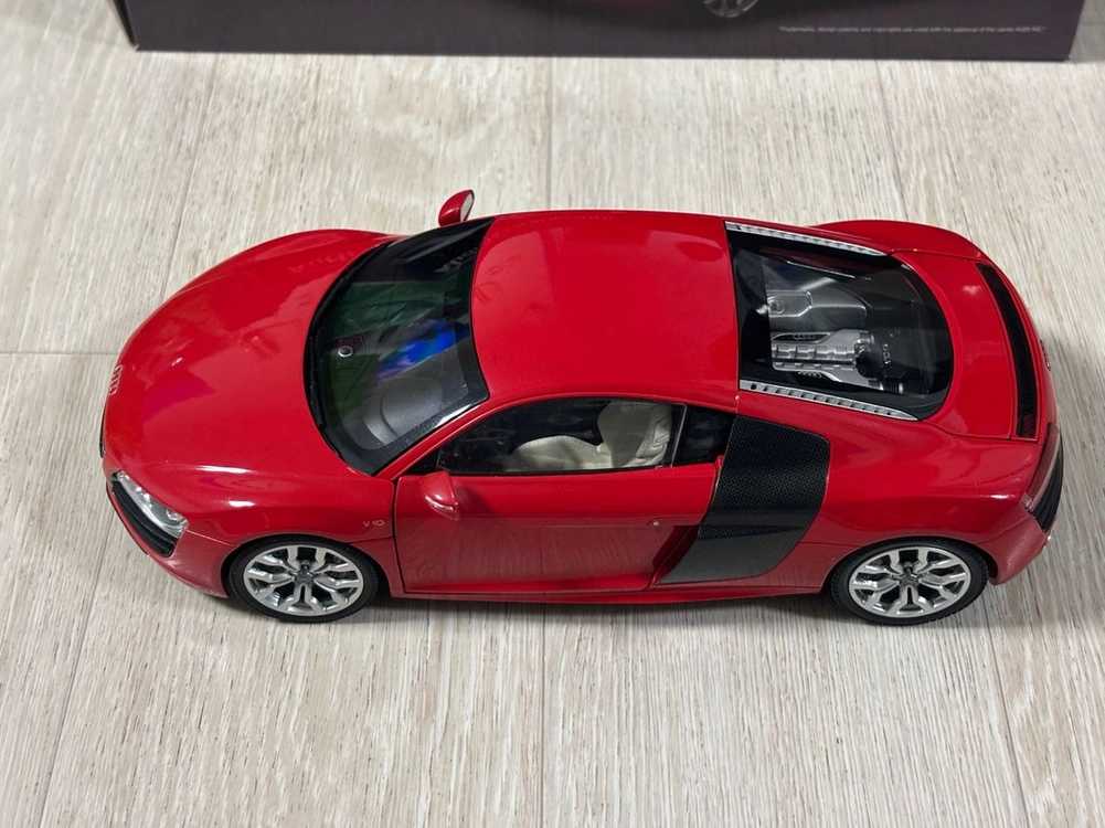 [교쇼 Kyosho] Audi 아우디 R8 5.1FSI quattro 다이캐스트 1:18 판매 이미지