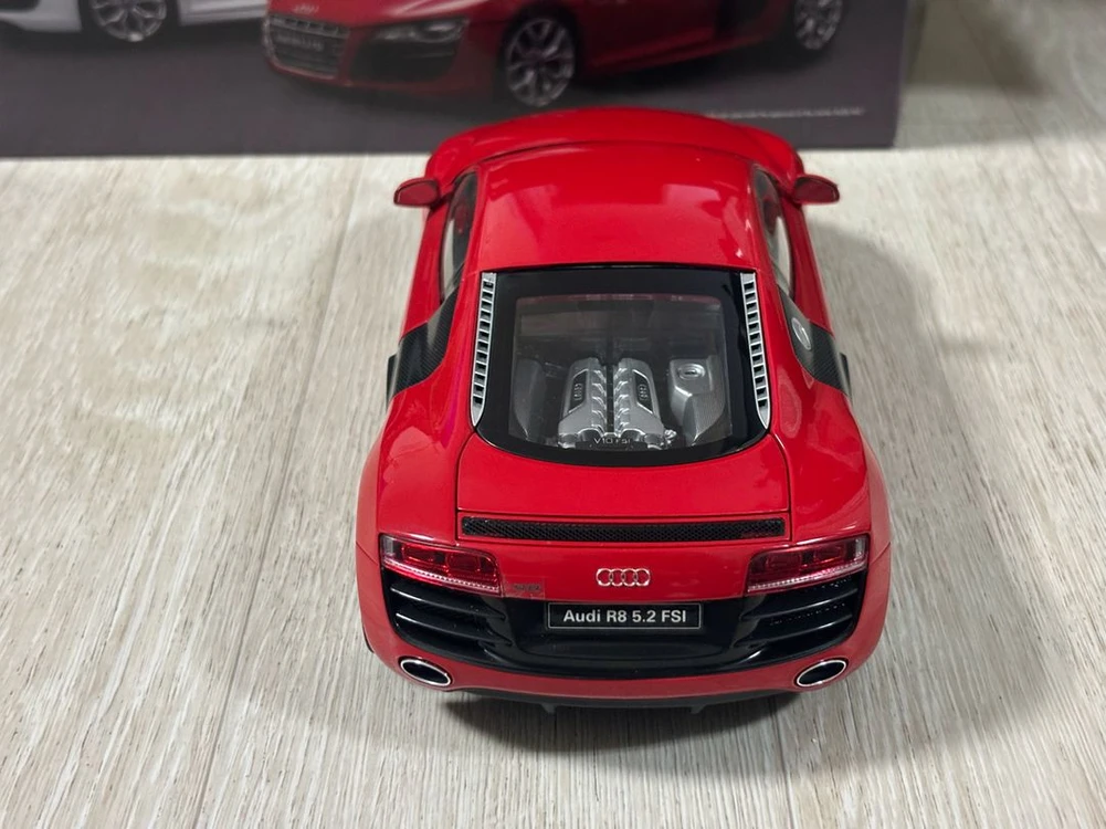 [교쇼 Kyosho] Audi 아우디 R8 5.1FSI quattro 다이캐스트 1:18 판매 이미지